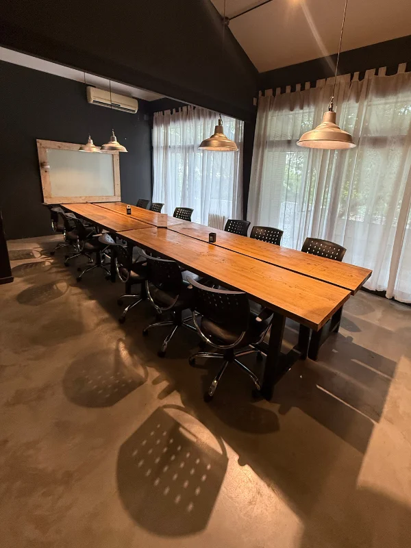 Casa Fader Coworking Oficina provada con 12 puestos 4