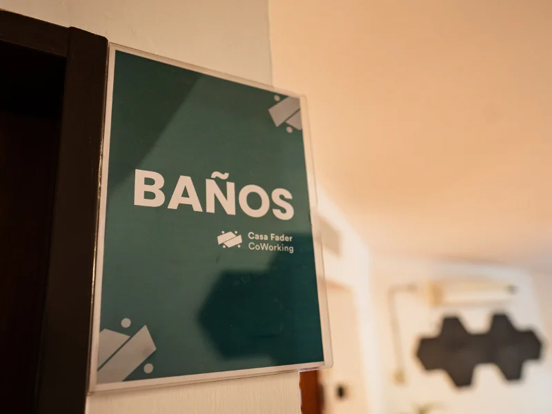 Casa Fader Coworking Oficina privada 12 puestos Sala 1 7