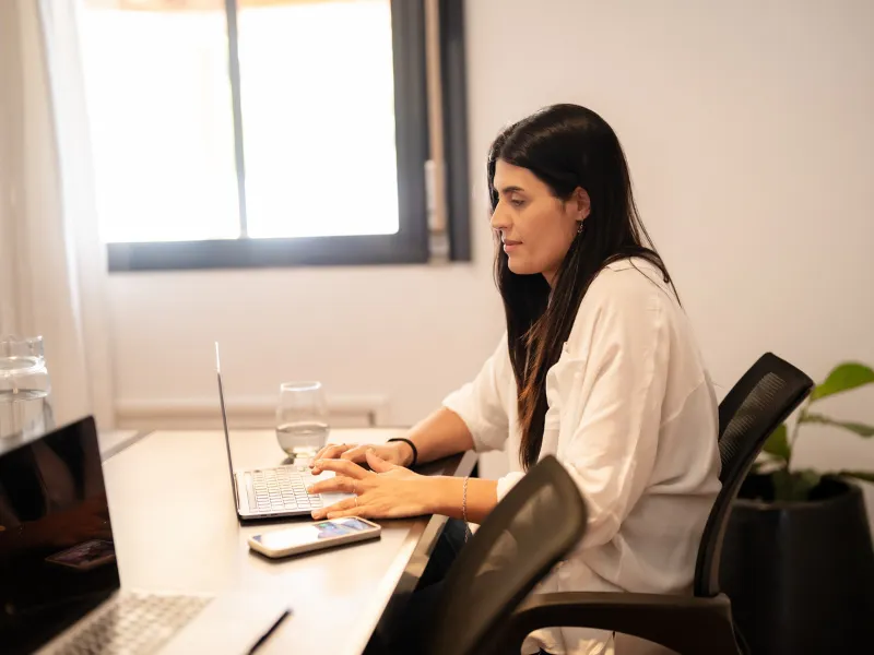 Casa Fader Coworking Oficina privada 4 puestos Sala 4 11zon