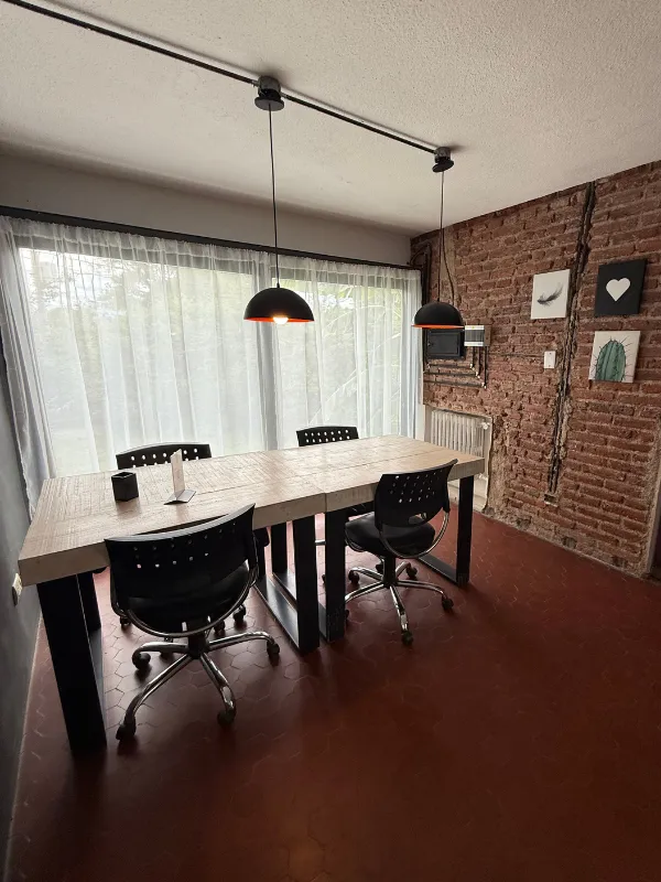 Casa Fader Coworking Puestos individuales en espacios compartidos 1 11zon