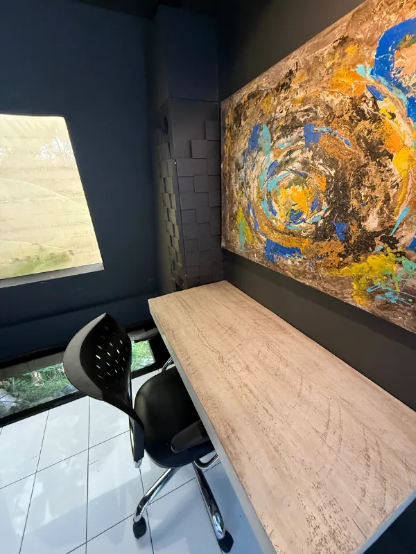 Casa Fader Coworking Puestos individuales en espacios compartidos 3 11zon