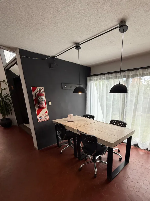 Casa Fader Coworking Puestos individuales en espacios compartidos 11zon