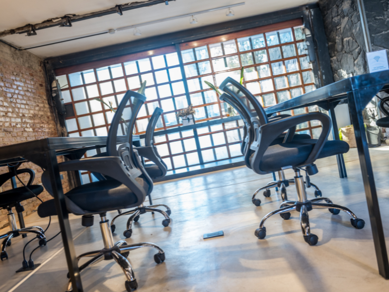 Casa Fader CoWorking Ergonomia Oficinas Estiramiento Sillas ergonomicas